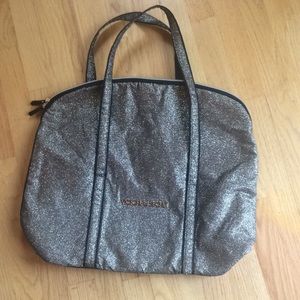 VS huge! Extra large tote bag. Very sparkly!